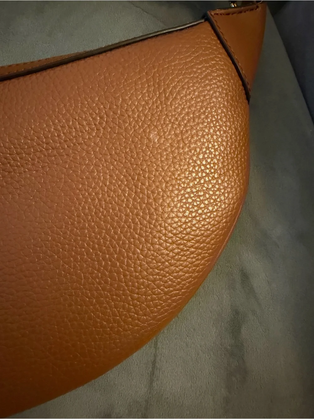 Michael Kors Hollis Bag